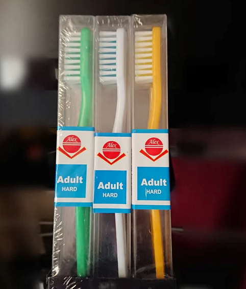Jamaican Adult Toothbrush - Single